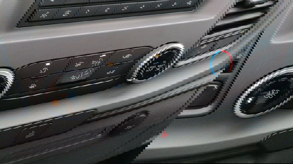 Ford Transit Cabinato usata a Roma (12)