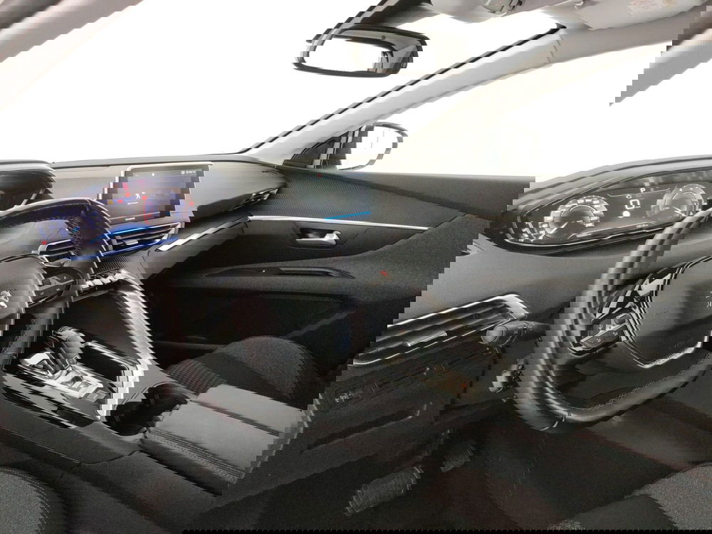 Peugeot 3008 usata a Caserta (20)