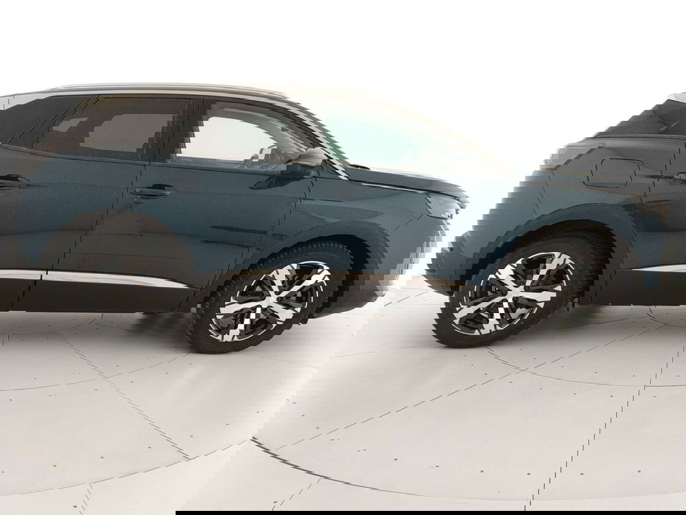 Peugeot 3008 usata a Caserta (4)