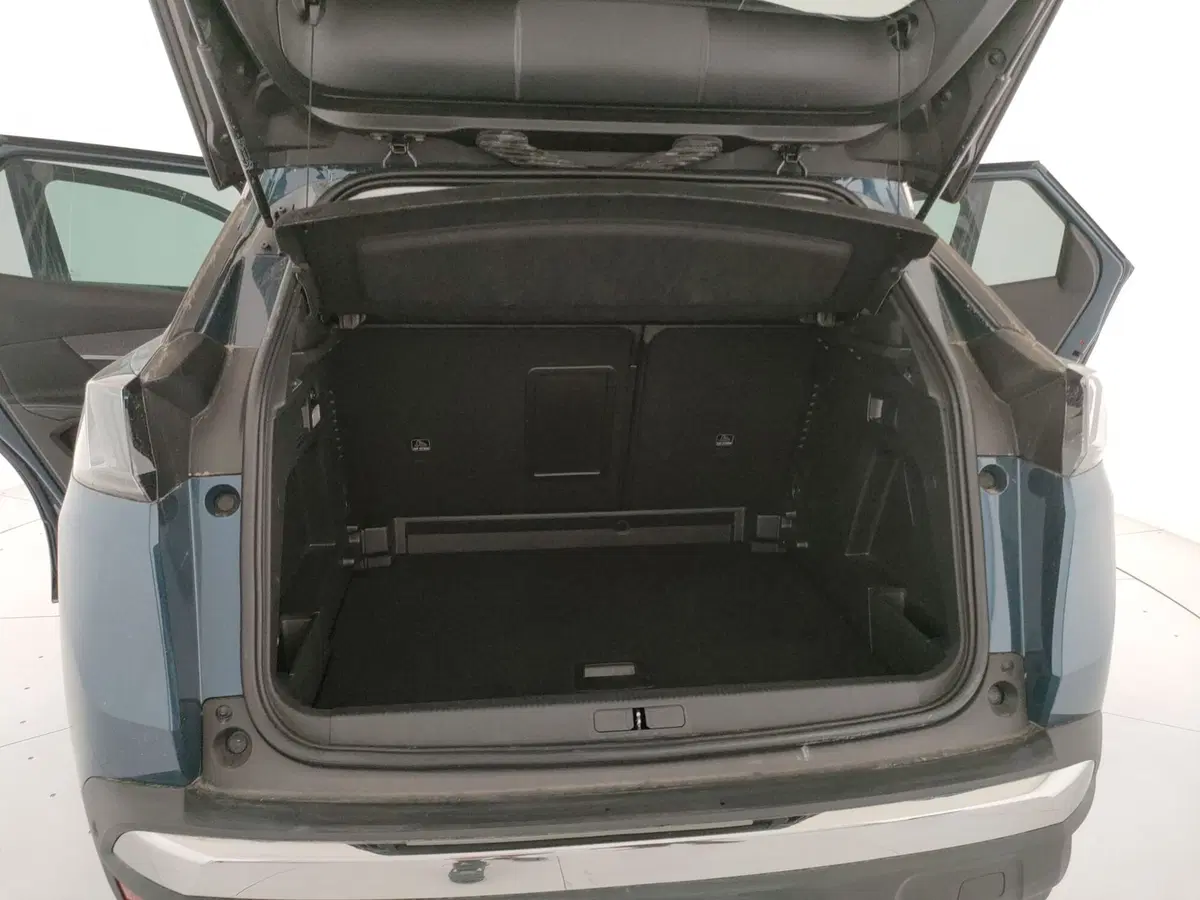 Peugeot 3008 usata a Caserta (8)