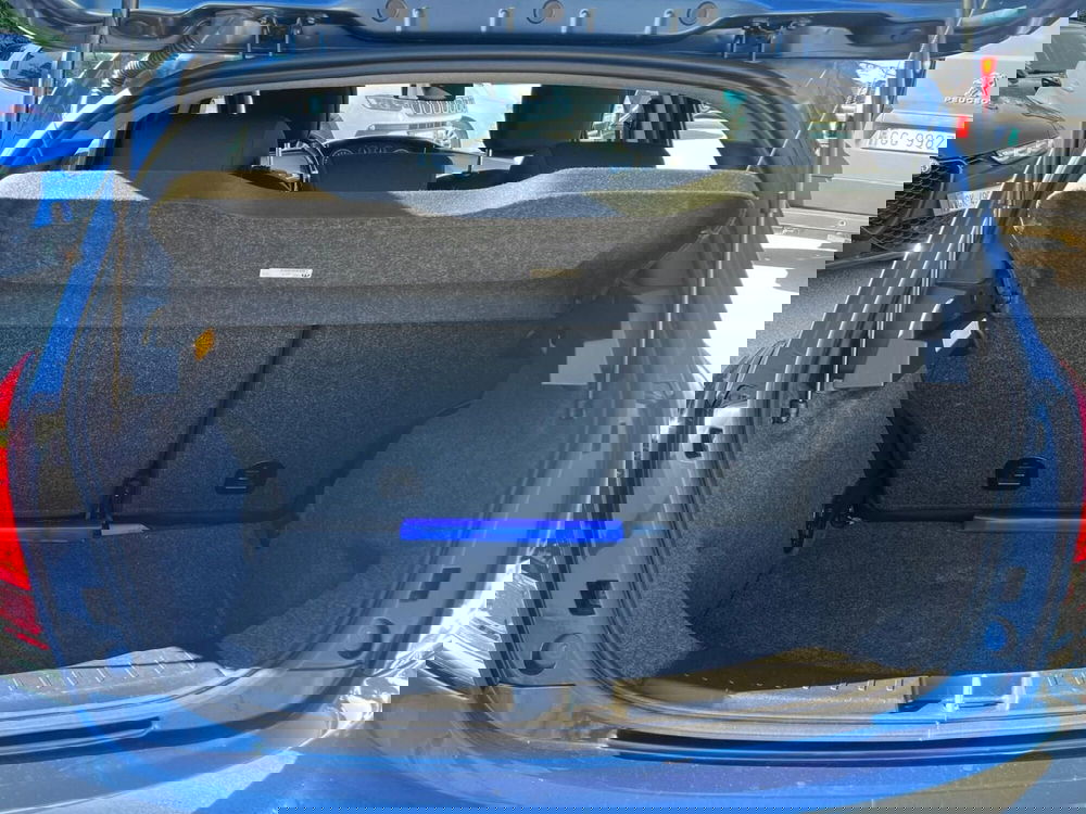 Lancia Ypsilon usata a Milano (10)