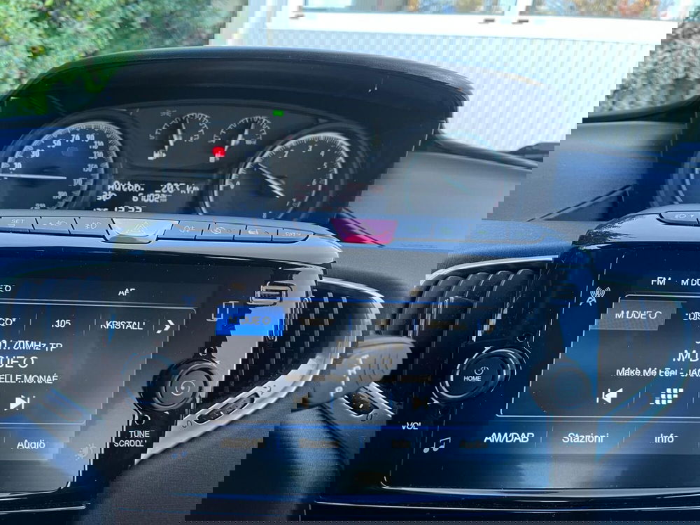 Lancia Ypsilon usata a Milano (16)