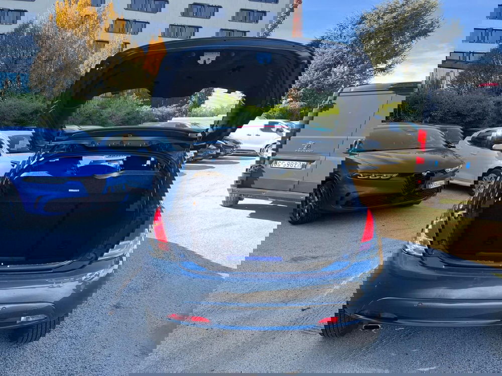 Lancia Ypsilon usata a Milano (9)