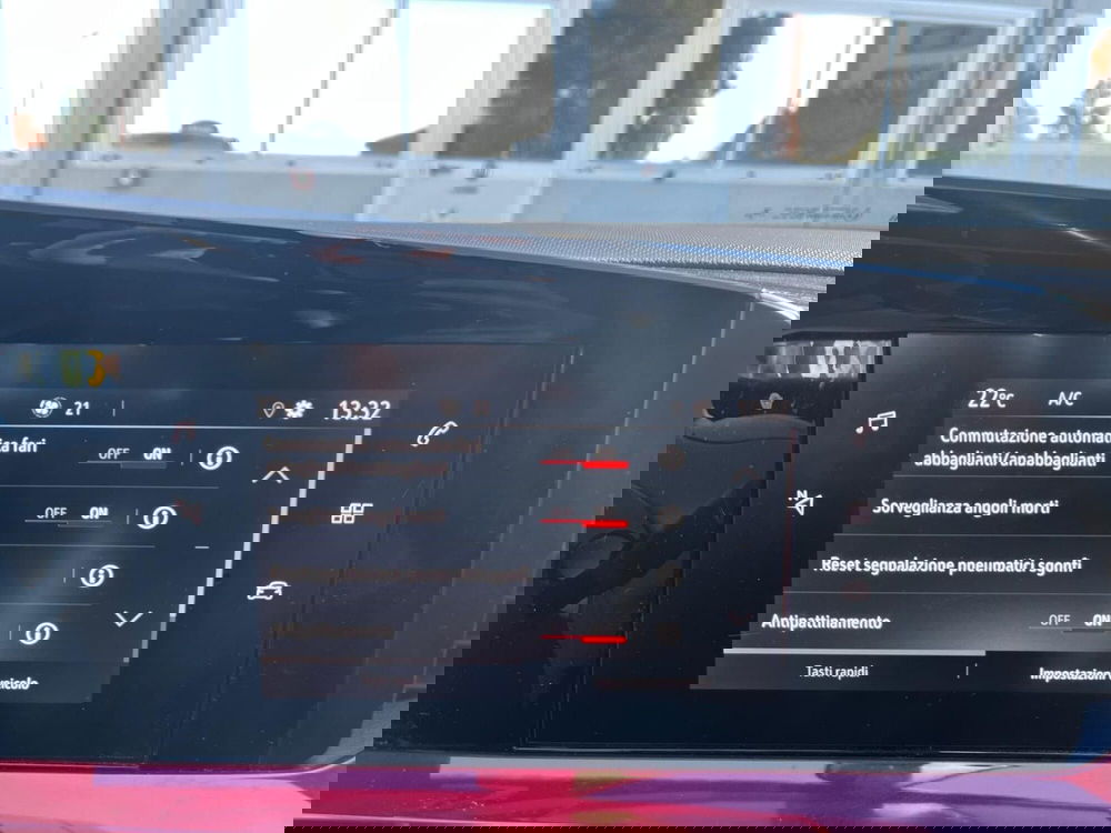 Opel Mokka usata a Milano (16)