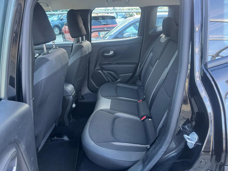 Jeep Renegade usata a Milano (13)