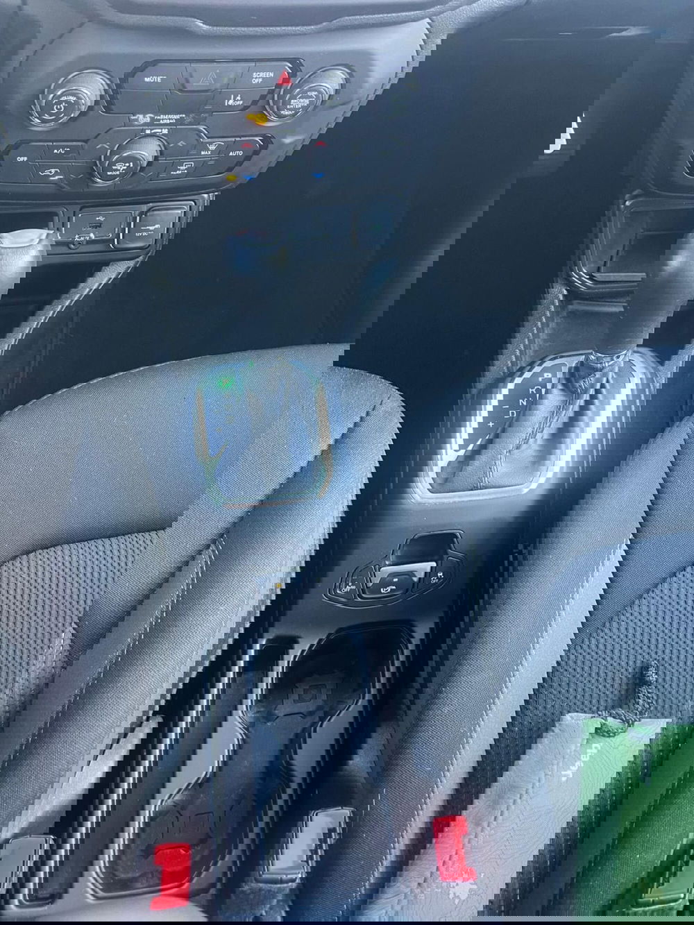 Jeep Renegade usata a Milano (17)