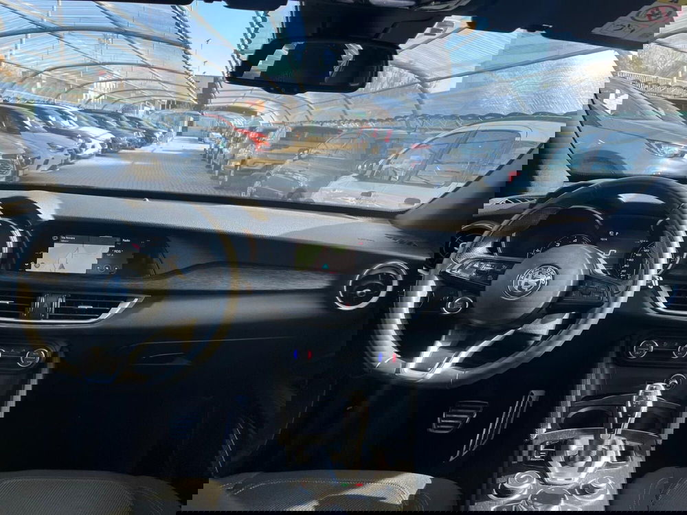 Alfa Romeo Stelvio usata a Milano (15)