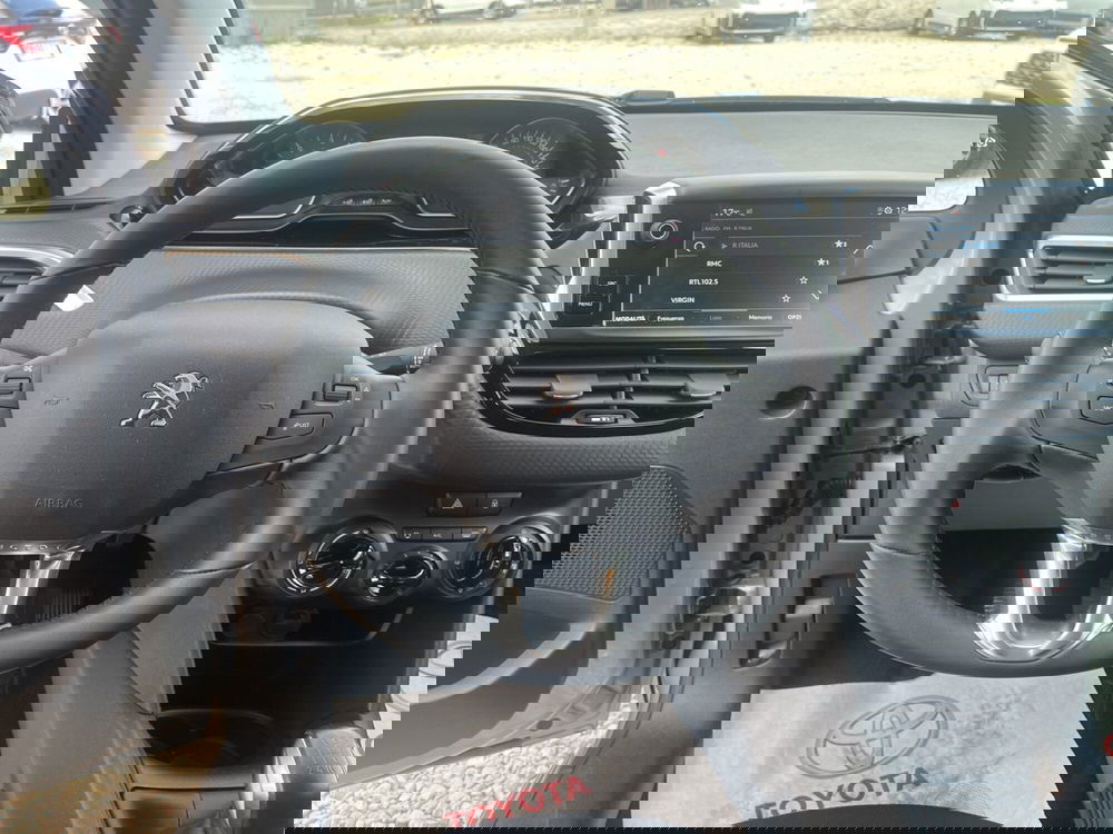 Peugeot 208 usata a Ragusa (10)