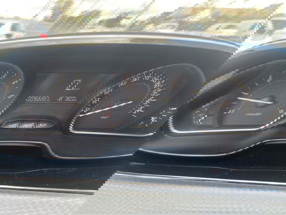 Peugeot 208 usata a Ragusa (11)