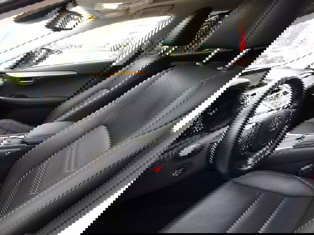 Lexus NX usata a Treviso (9)