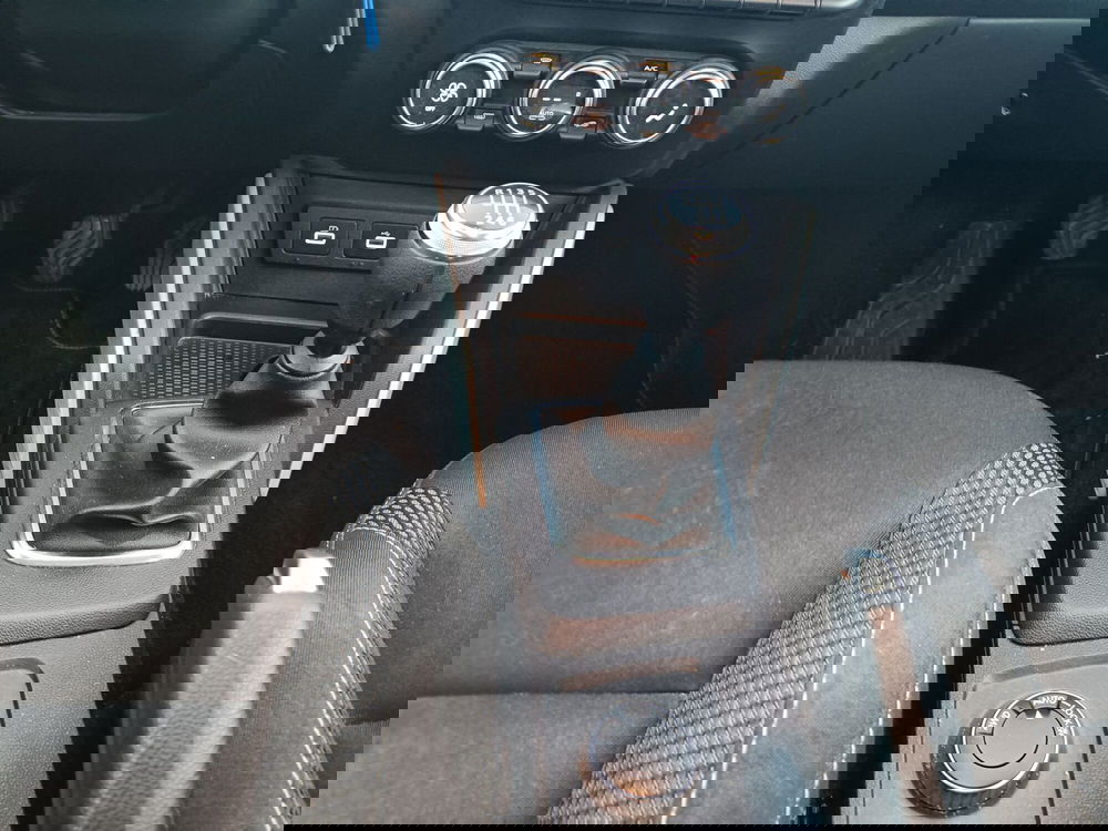 Dacia Duster usata a Prato (11)