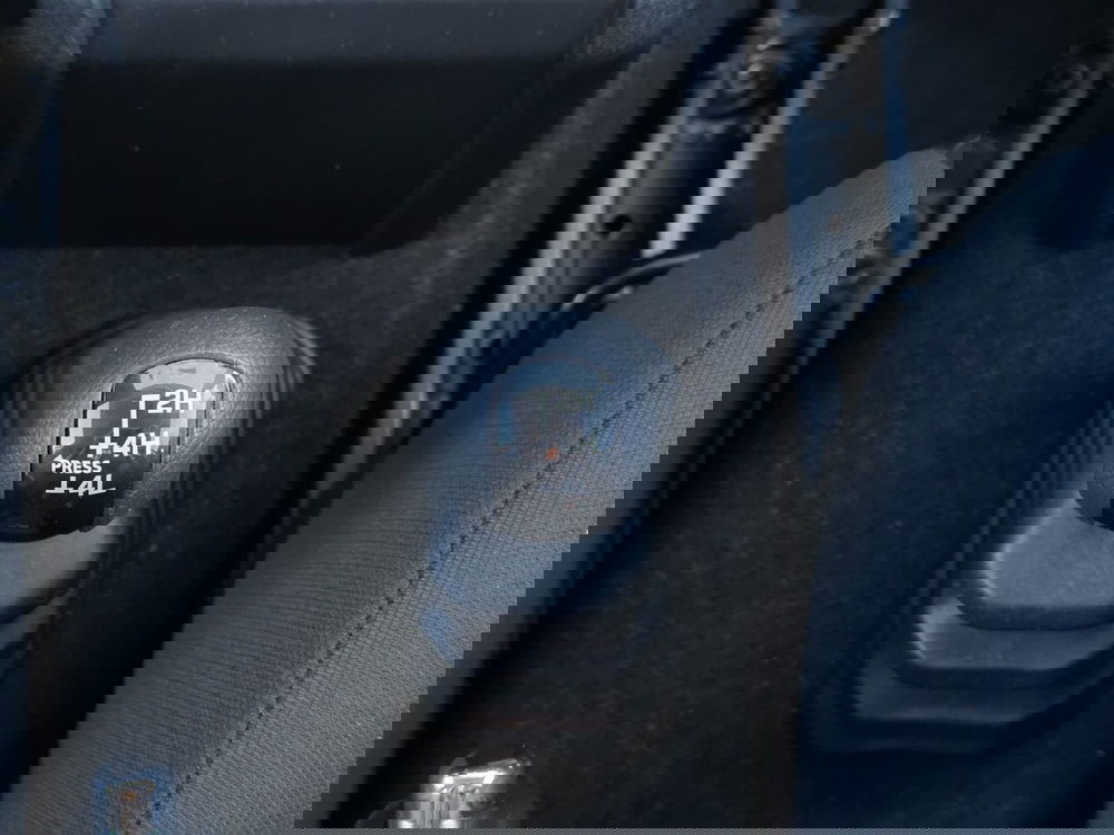 Suzuki Jimny nuova a Pistoia (11)