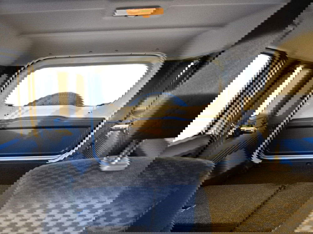 Suzuki Jimny nuova a Pistoia (12)