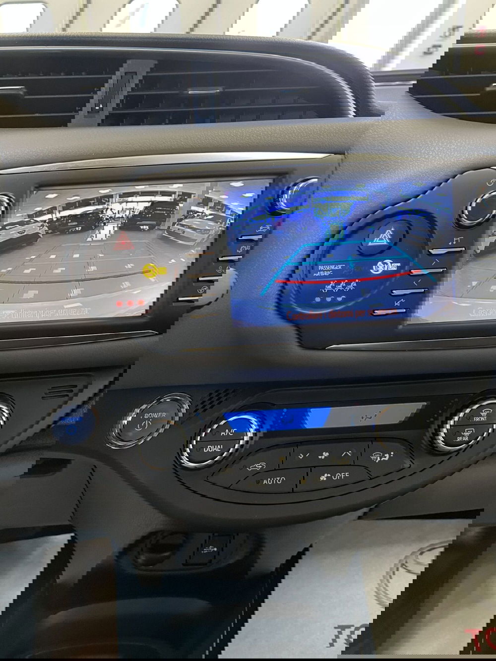 Toyota Yaris usata a Prato (13)