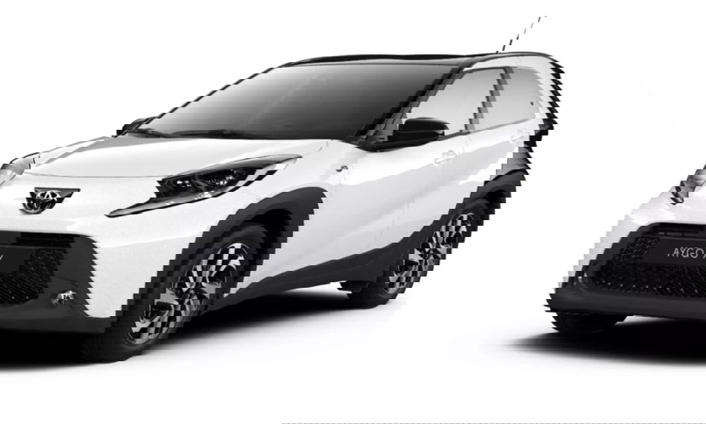 Toyota Aygo X nuova a Milano