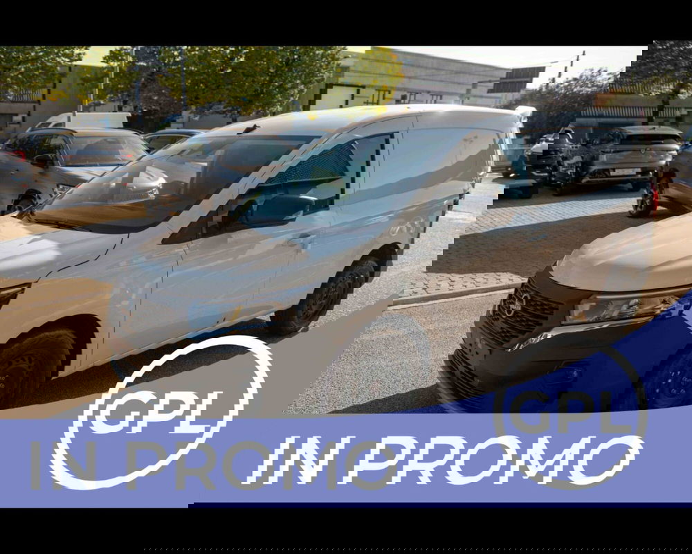 Nissan Townstar nuova a Venezia