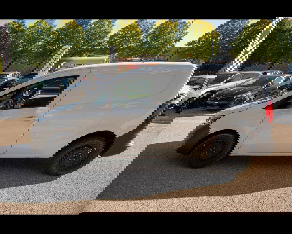 Nissan Townstar nuova a Venezia (2)