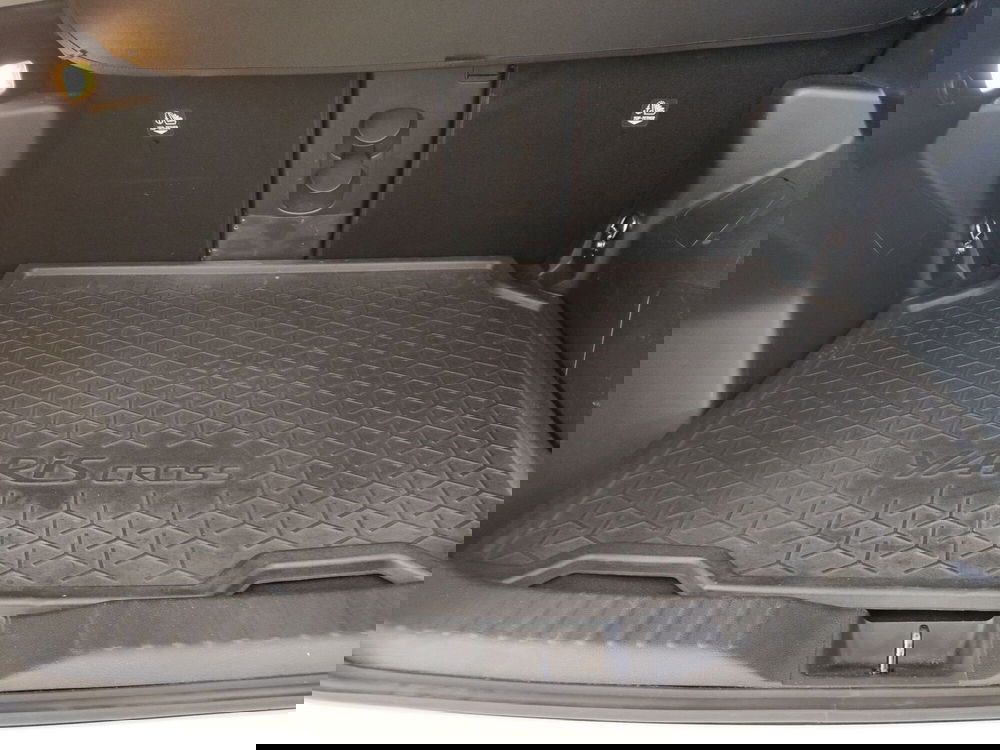 Toyota Yaris Cross usata a Roma (14)