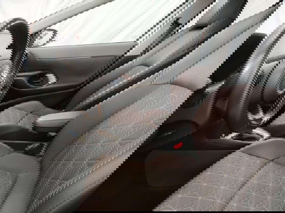 Toyota Yaris Cross usata a Roma (15)