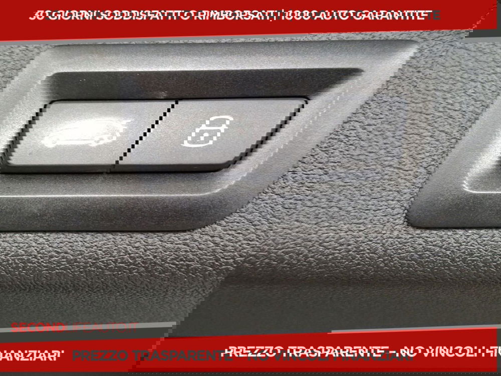 BMW Serie 2 Active Tourer usata a Chieti (20)