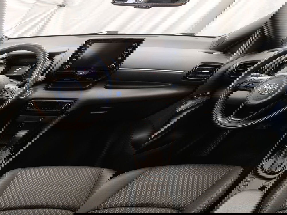 Toyota Yaris usata a Roma (9)