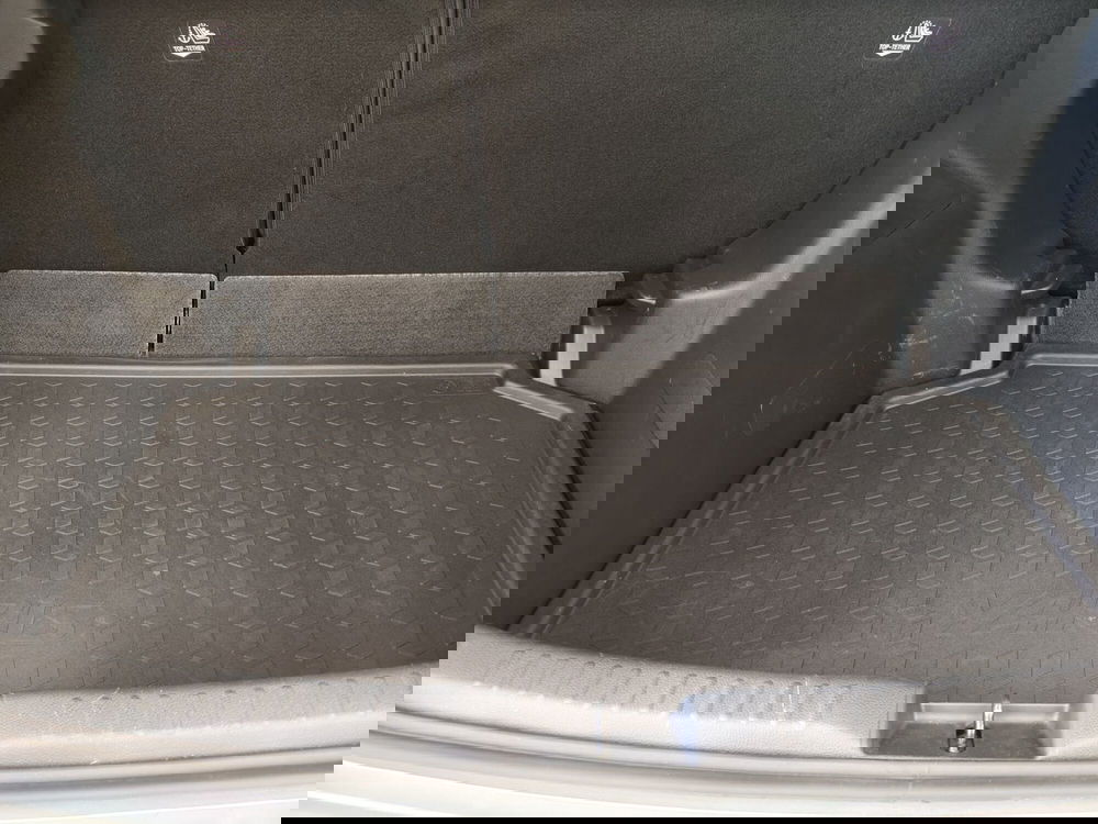 Toyota Yaris usata a Roma (13)