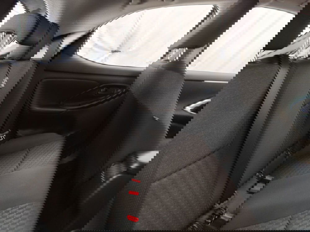 Toyota Yaris usata a Roma (8)