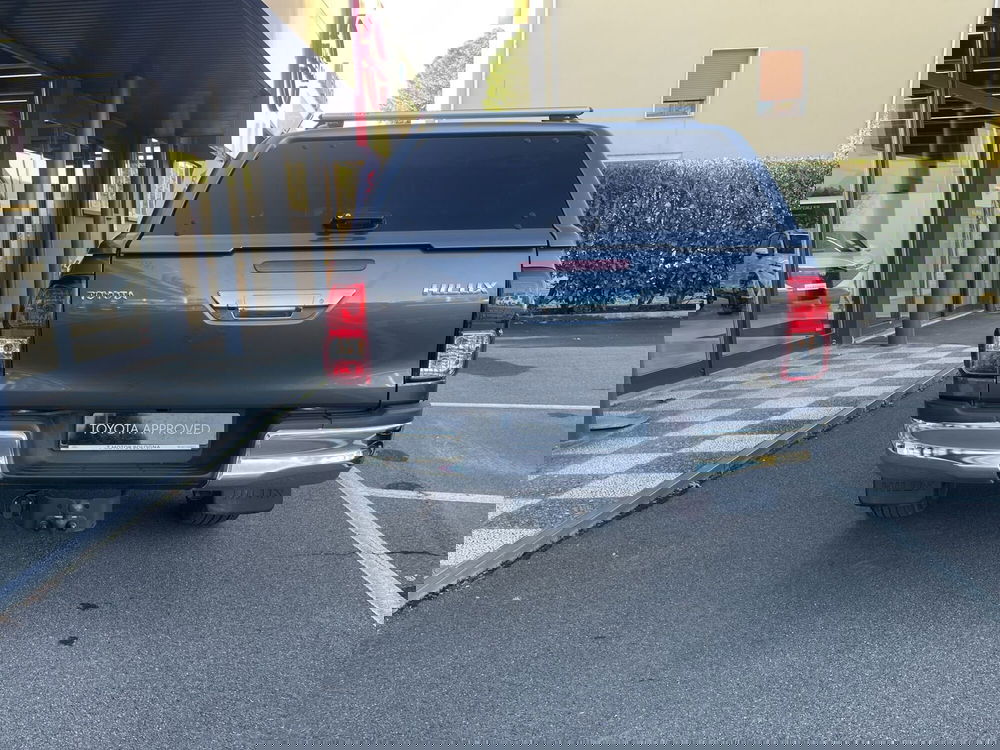 Toyota Hilux usata a Bologna (6)