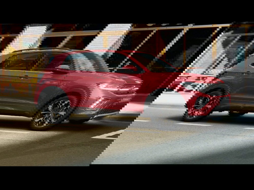 Volkswagen T-Cross nuova a Livorno (3)