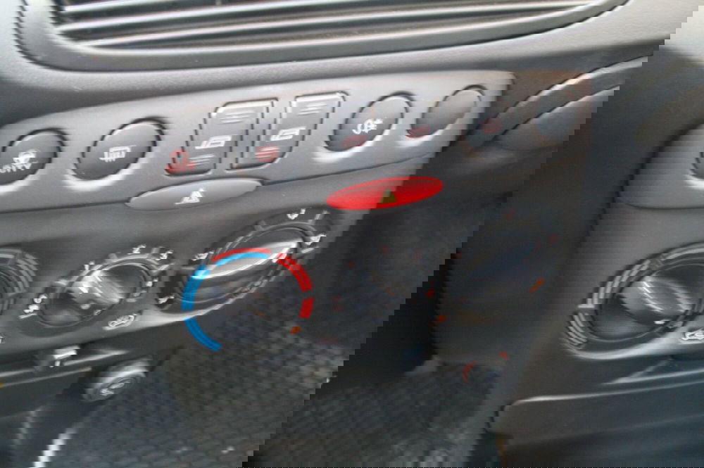 Fiat Punto usata a Pordenone (14)