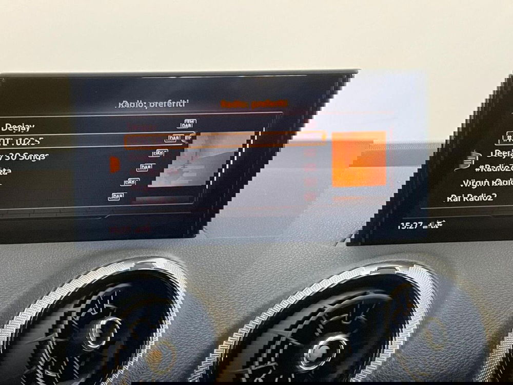 Audi Q2 usata a Como (14)