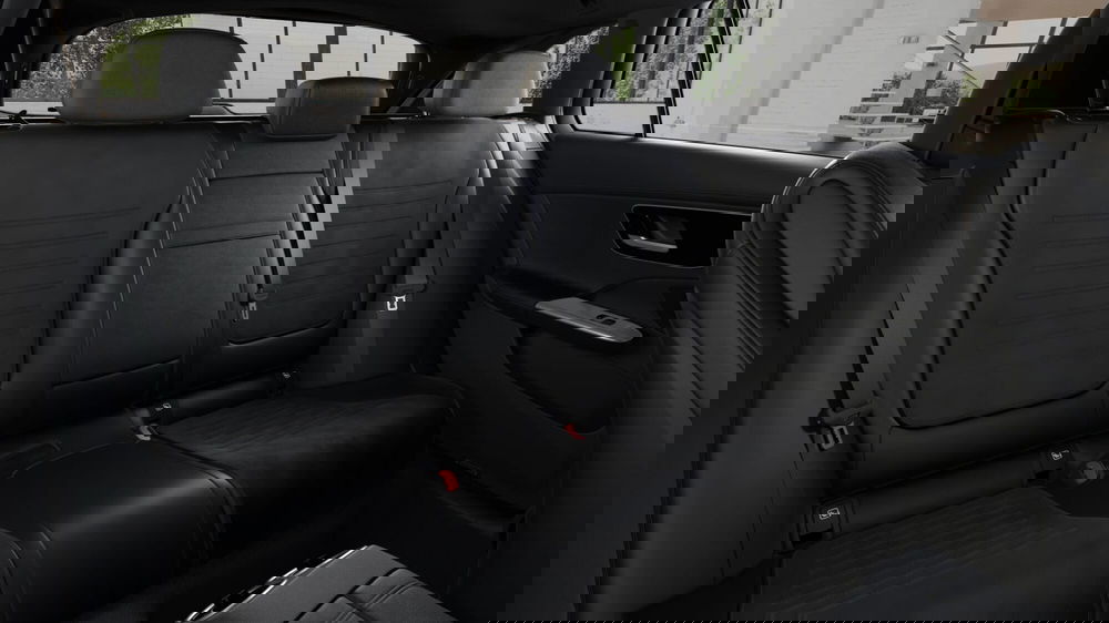 Mercedes-Benz Classe C Station Wagon nuova a Monza e Brianza (6)