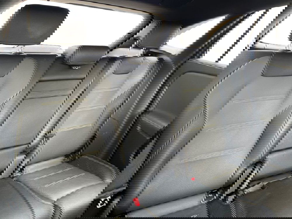 Mercedes-Benz GLA SUV usata a Bari (16)