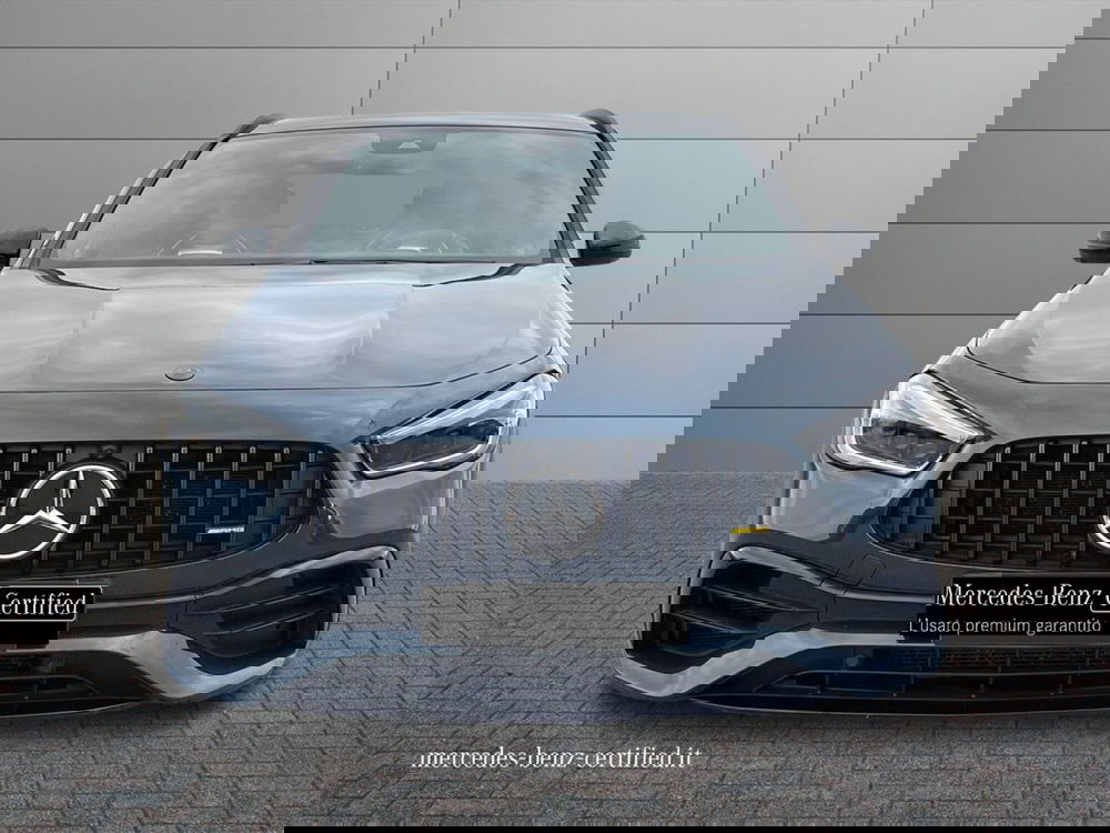 Mercedes-Benz GLA SUV usata a Bari (3)