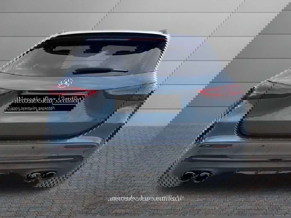 Mercedes-Benz GLA SUV usata a Bari (4)