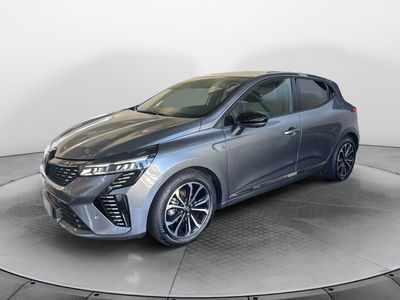 Renault Clio TCe 90 CV 5 porte Techno del 2025 usata a Napoli