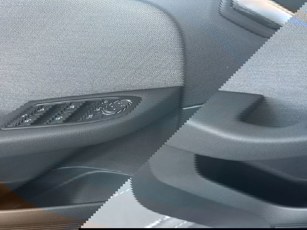 Renault Clio usata a Napoli (18)