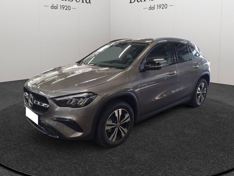 Mercedes-Benz GLA SUV usata a Pescara