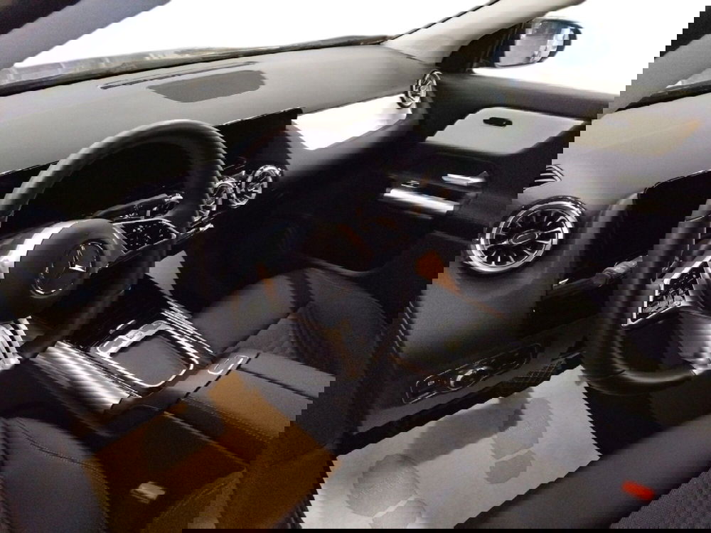 Mercedes-Benz GLA SUV usata a Pescara (10)