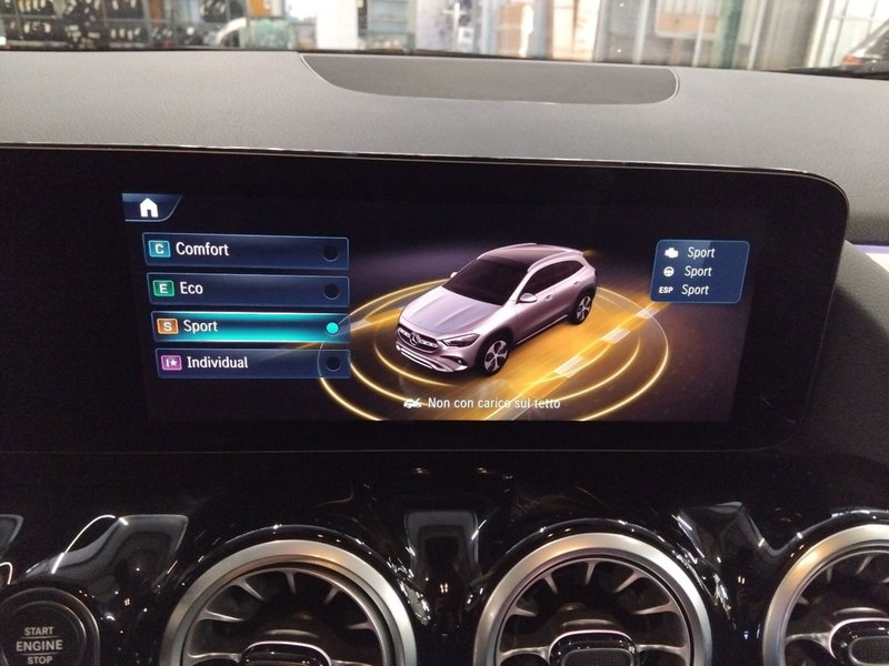 Mercedes-Benz GLA SUV usata a Pescara (12)