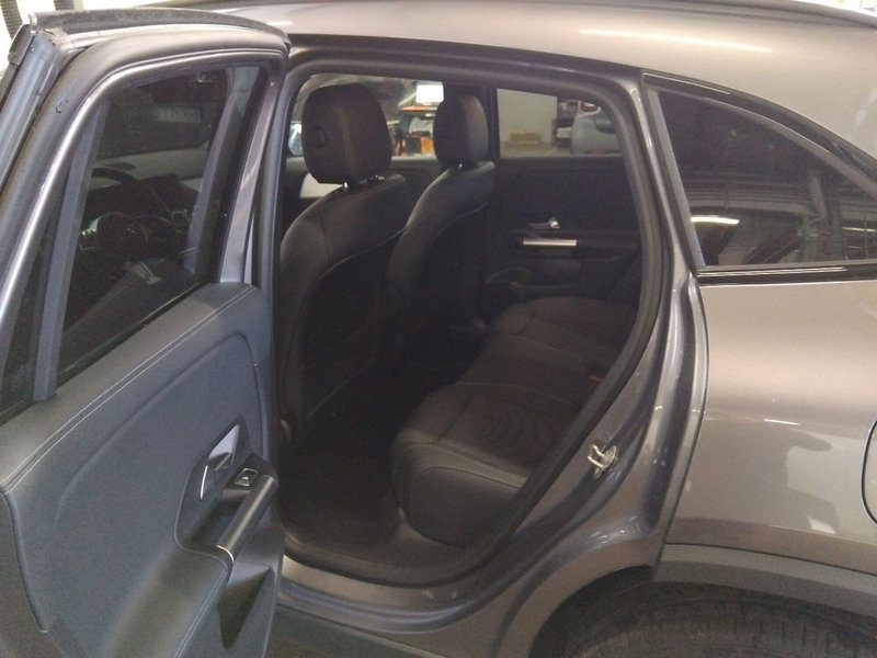 Mercedes-Benz GLA SUV usata a Pescara (14)