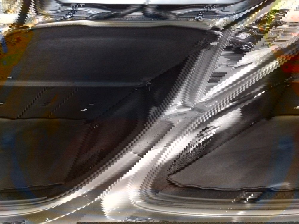 Mercedes-Benz GLA SUV usata a Pescara (16)