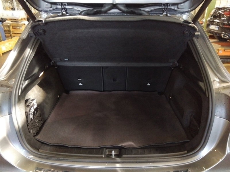 Mercedes-Benz GLA SUV usata a Pescara (16)