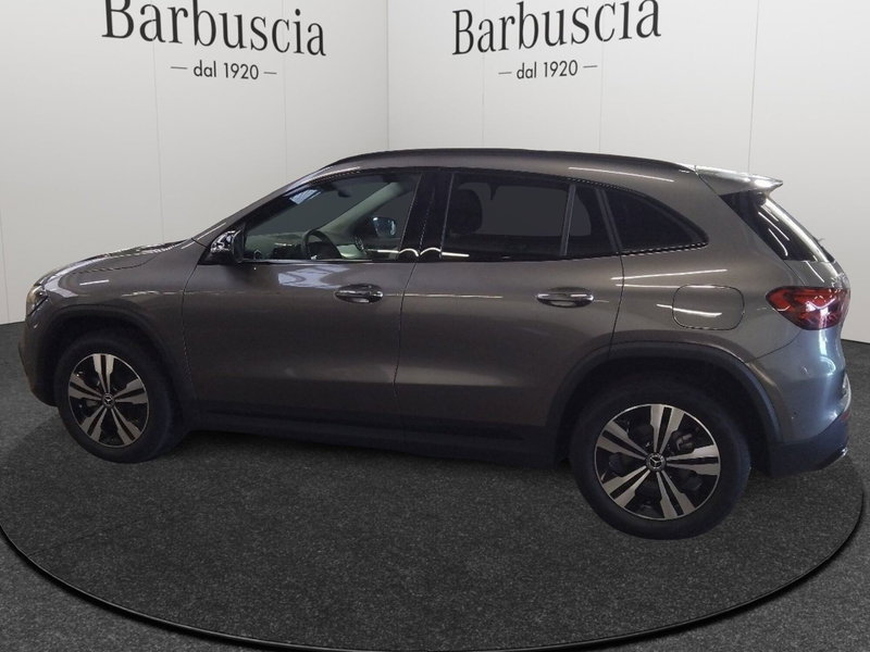 Mercedes-Benz GLA SUV usata a Pescara (3)