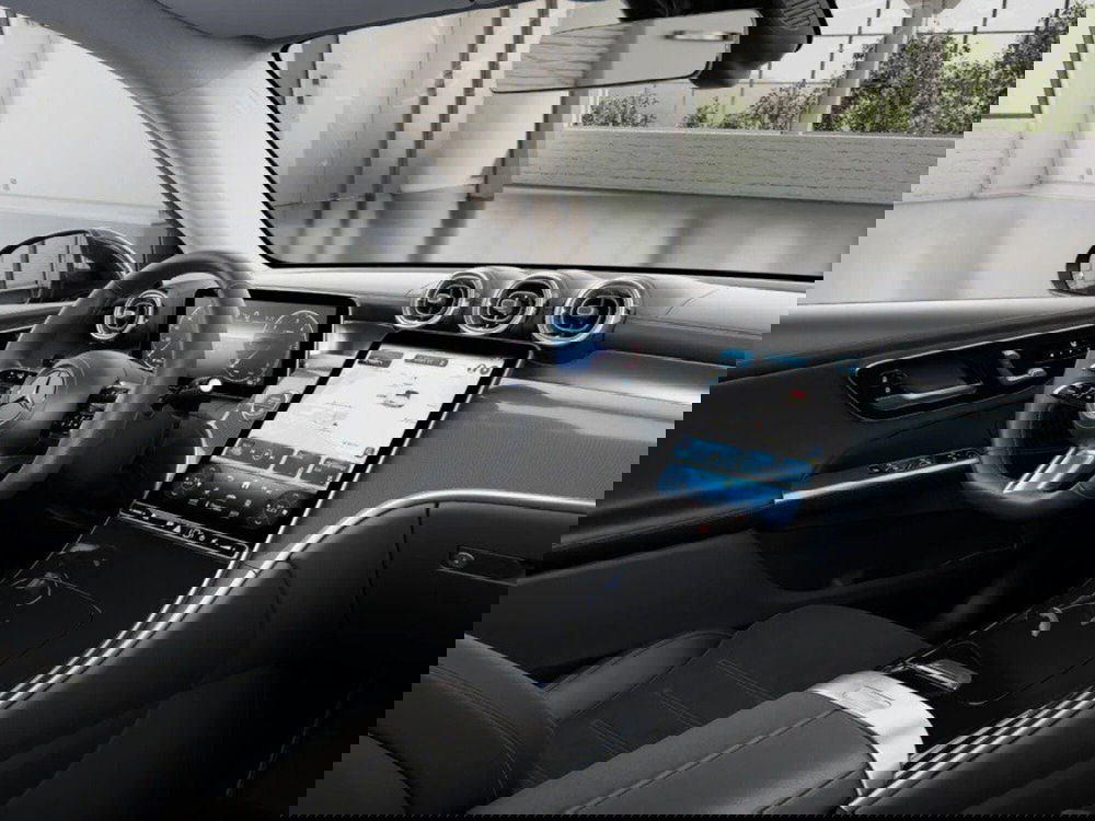 Mercedes-Benz GLC nuova a Ancona (11)