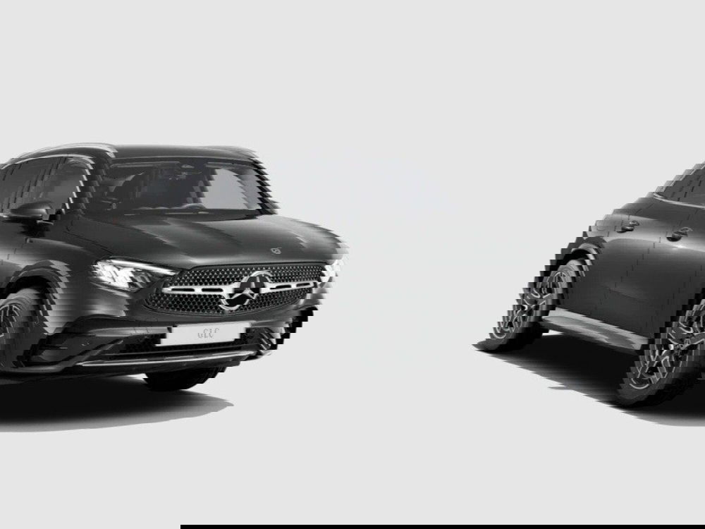 Mercedes-Benz GLC nuova a Ancona (7)