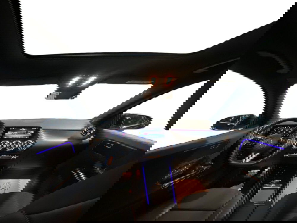 Mercedes-Benz GLA SUV usata a Napoli (13)