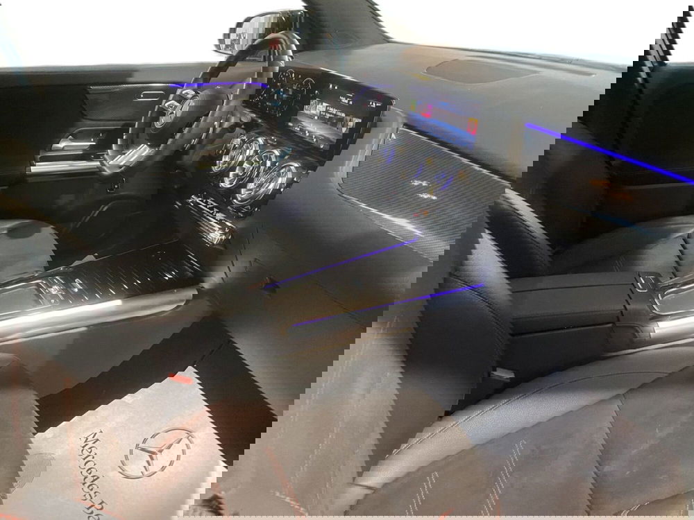 Mercedes-Benz GLA SUV usata a Napoli (15)