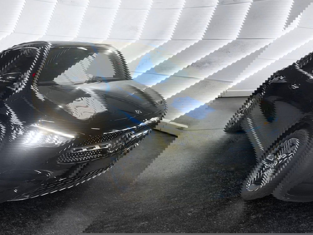 Mercedes-Benz GLA SUV usata a Napoli (3)