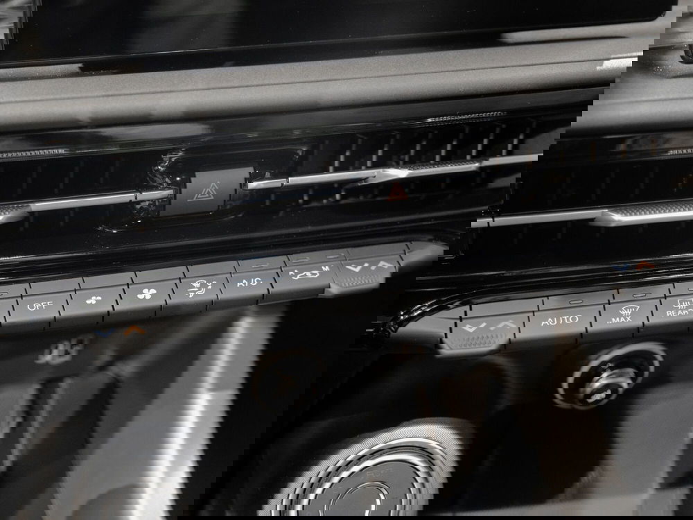 Alfa Romeo Tonale nuova a Prato (11)